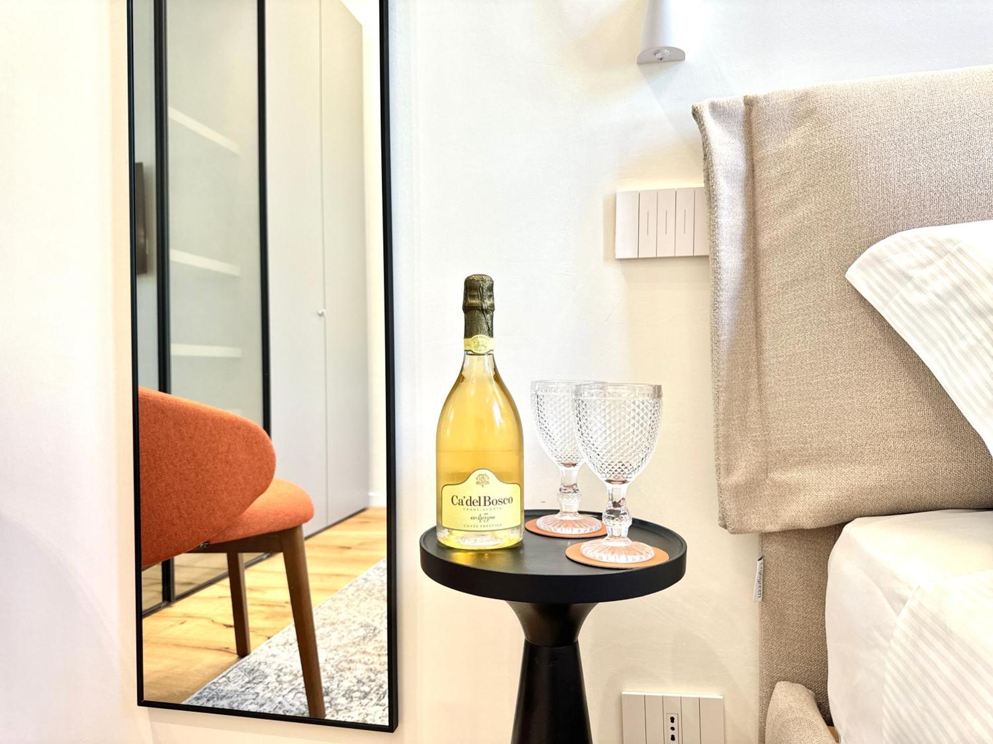 Savoy Luxury Apartment City Center Τορίνο Εξωτερικό φωτογραφία